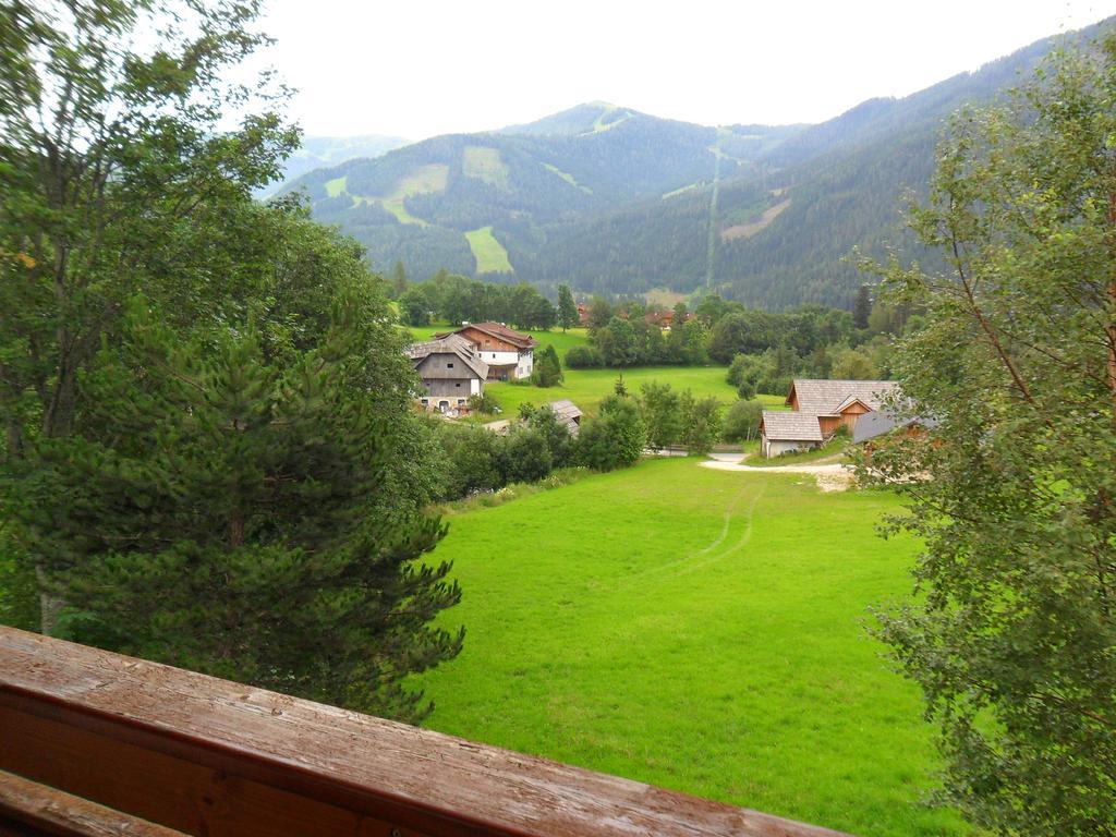 Ferienhaus Sara Bad Kleinkirchheim Exterior foto